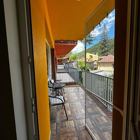 Sara Apart Belleview Sinaia Exteriér fotografie